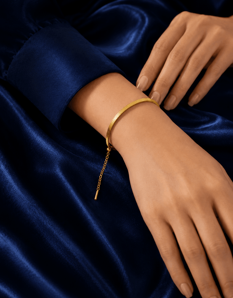 Golden Grace Adjustable Bracelet